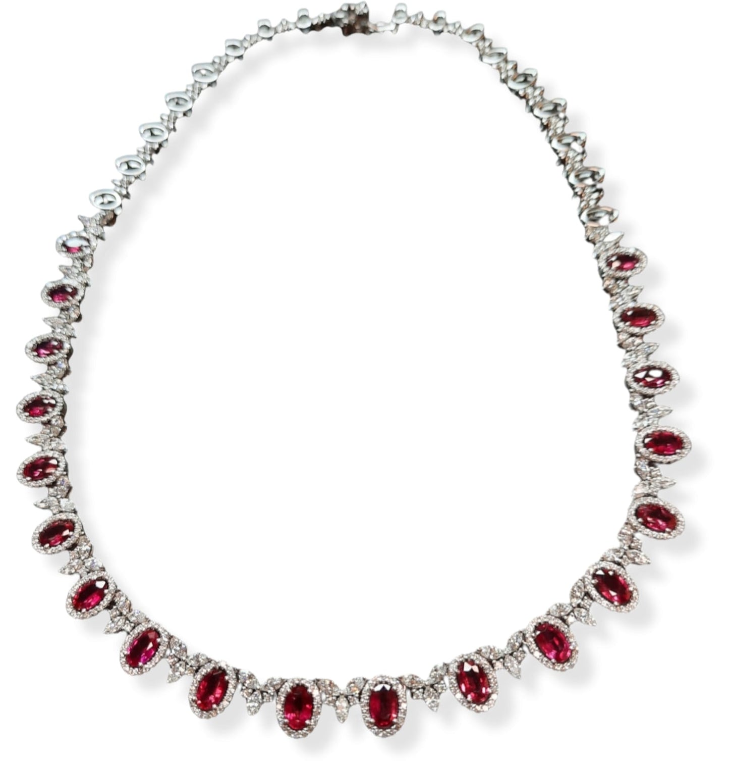 K286/P COLLANA CON DIAMANTI E RUBINI